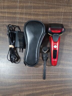 Panasonic Rechargeable Shaver Model ES-ALV6H